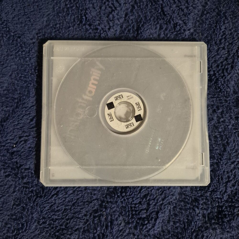 Instant Family (DVD, 2018) DVD Former Redbox Rental